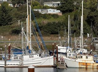 16125 Lower Harbor Rd, Brookings, OR 97415