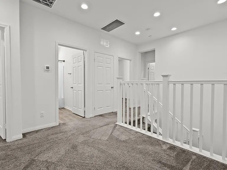 14610 Isla Vista Dr — Photo 27