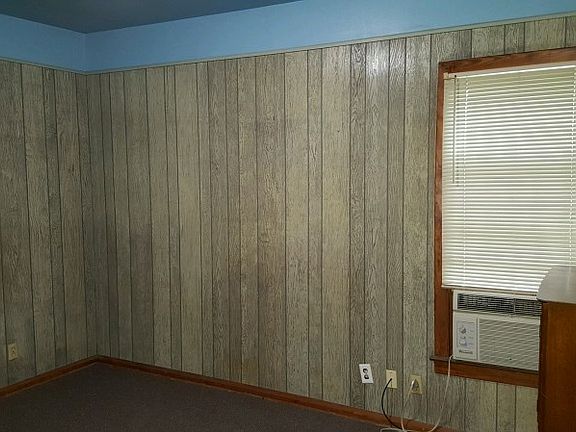 4th image of 812 10th Ave