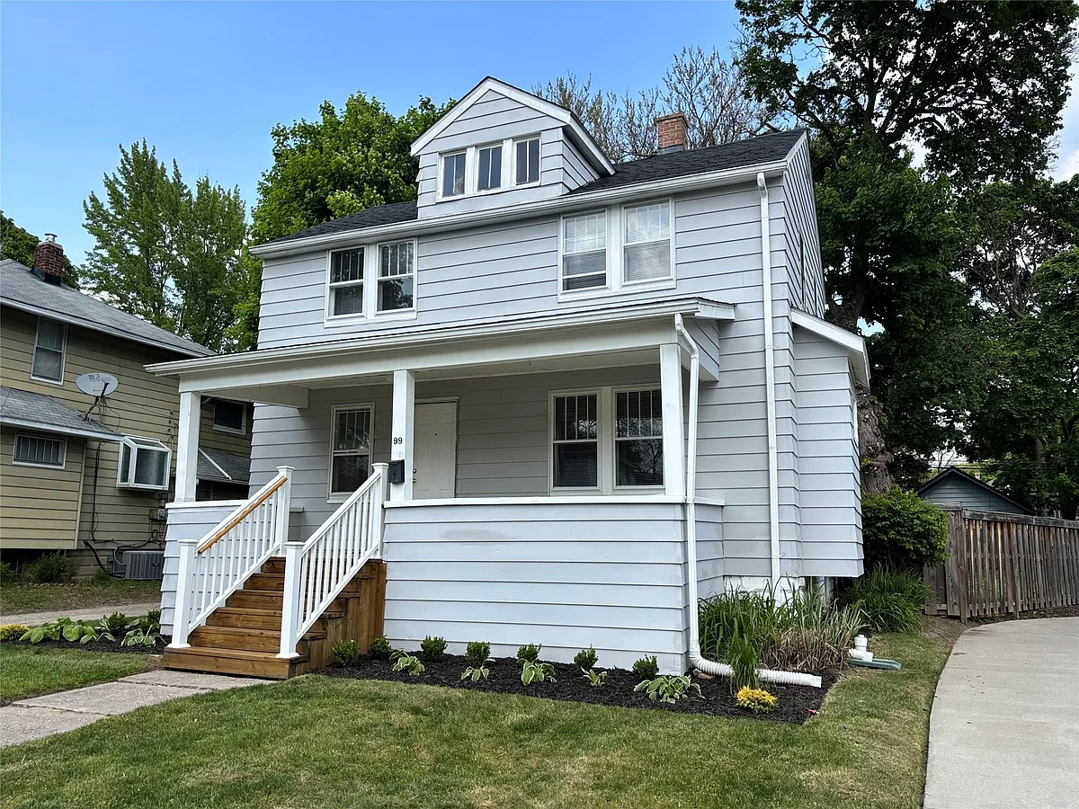 Building Photo - 99 Chippewa Rd