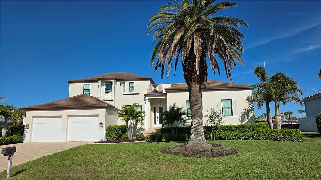 4 bed, 3.5 bath, 3268 sqft, $14,000 — Photo 2