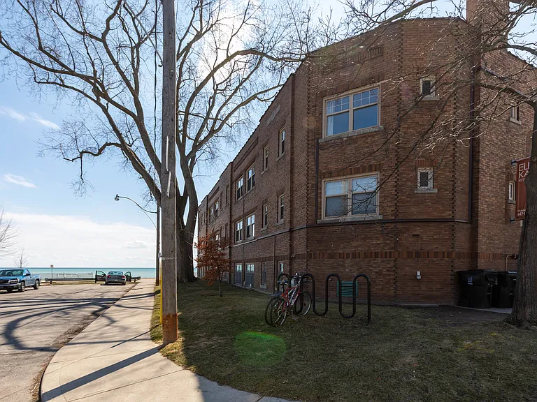15 Hubbard Blvd #21 — Photo 15