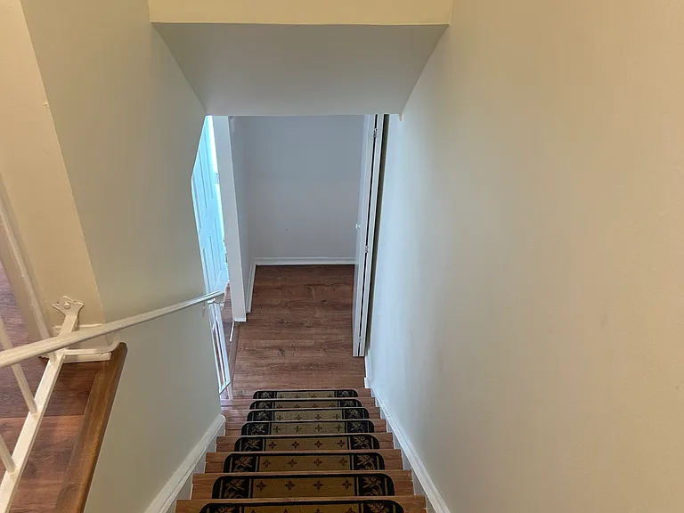 22 Monhegan Ct — Photo 3
