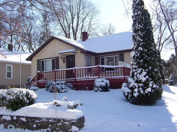 1506 Wyllys St, Midland, MI 48642