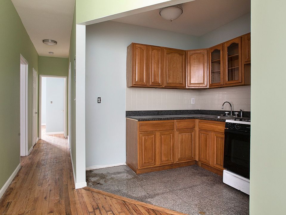 1st image of 353 Ocean Ave #3CKF