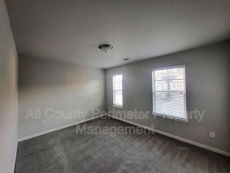 3796 Prospect Point Dr — Photo 10