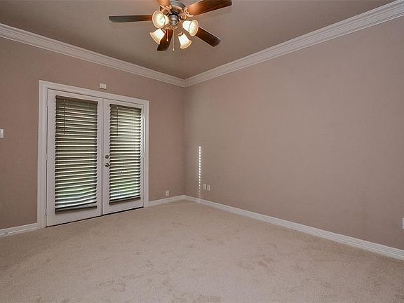 4th image of 2540 Prospect St #C