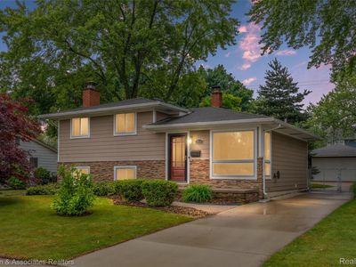 608 Woodlawn Ave, Royal Oak, MI, 48073