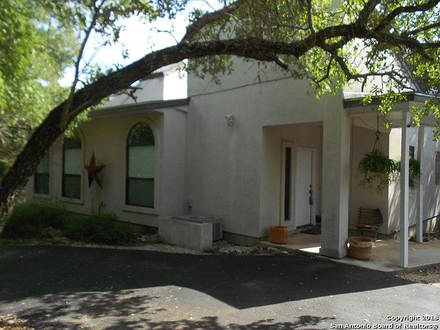 1st image of 211 Fawn Ln