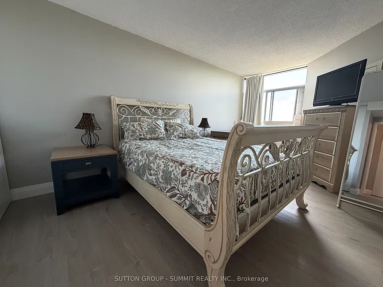 2301 Derry Rd W #701 — Photo 26