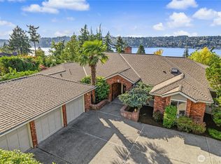 15302 61st Pl NE, Kenmore, WA 98028