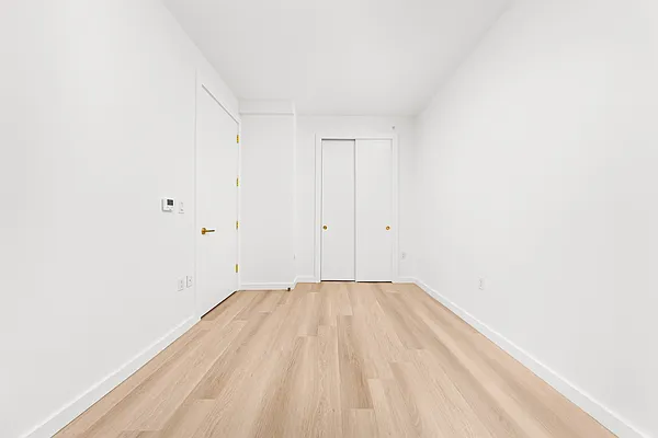 Rented by Nooklyn NYC LLC | media 21