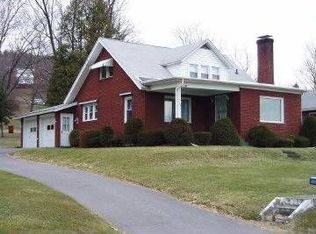 1349 Four Mile Dr, Williamsport, PA 17701