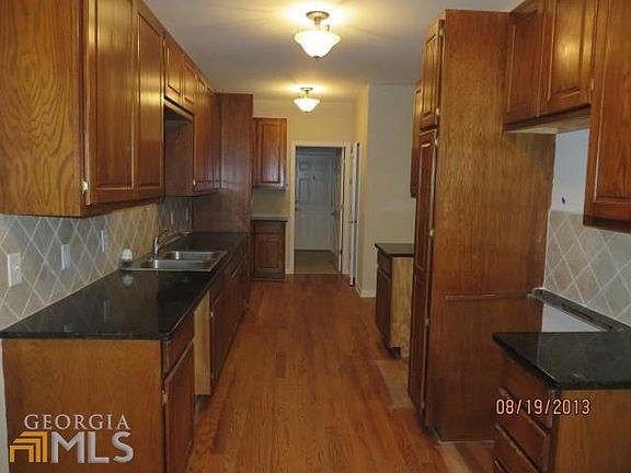 4th image of 167 Sunset Oaks Dr