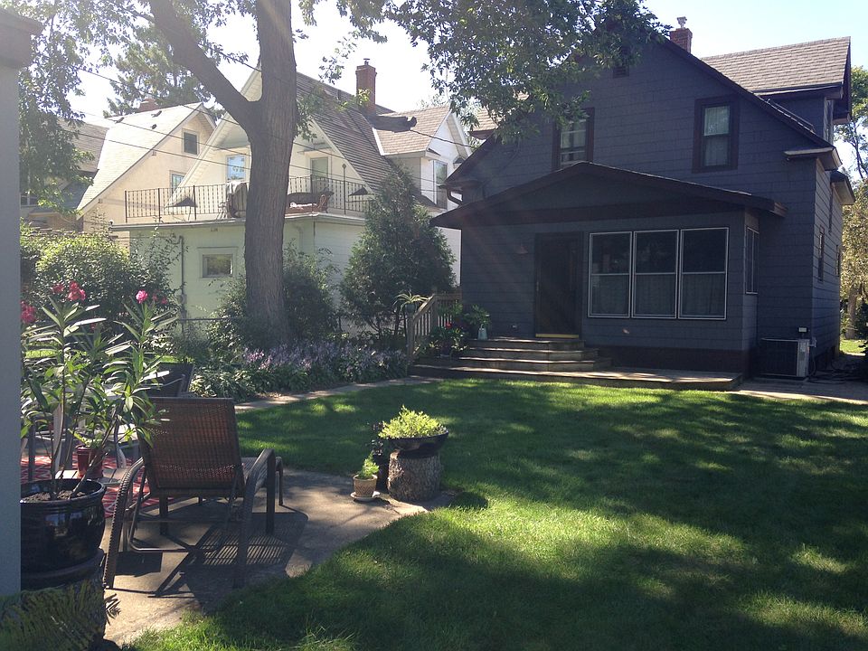 2nd image of 2401 33rd Ave S