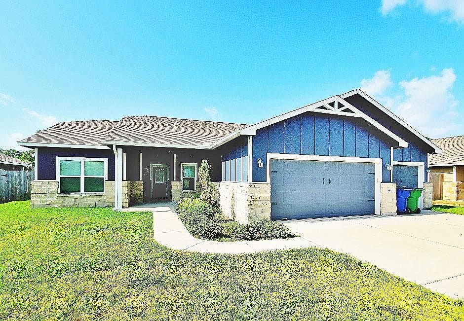 1st image of 223 Mossy Meadow Dr