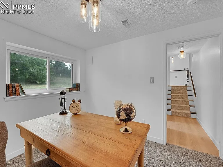 239 Tanna Ct — Photo 15