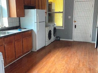 2442 S Whipple St #3, Chicago, IL 60623