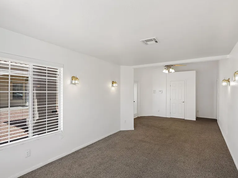 9892 Vermillion Cliffs Ave — Photo 16