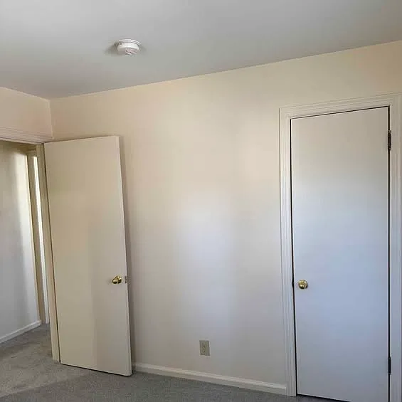 736 Charlotte Ave NW — Photo 11
