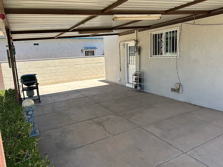 929 Georgia St SE — Photo 20
