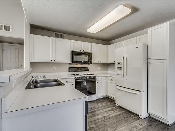 2nd image of 9944 E Carolina Cir APT 203
