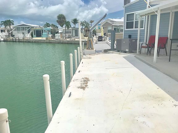 5th image of 701 Spanish Main Dr #427
