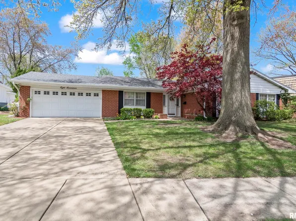 817 Kenyon Dr, Springfield, IL 62704