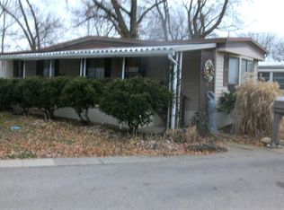 92 Airstream Dr, West Carrollton, OH 45449