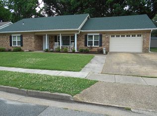 6857 Silverwood Ct, Norfolk, VA 23513