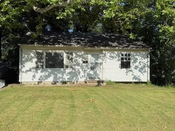 1705 S Walnut St, Pittsburg, KS 66762