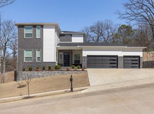 2352 N Windswept Ln, Fayetteville, AR 72703