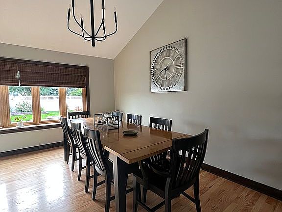 3rd image of 10446 W Magoun Dr