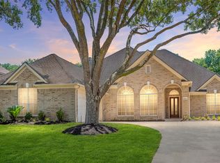 5423 Ambrose Dr, Sugar Land, TX 77479