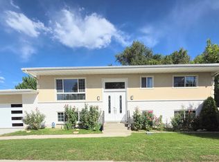 6123 S Rodeo Ln, Salt Lake City, UT 84121