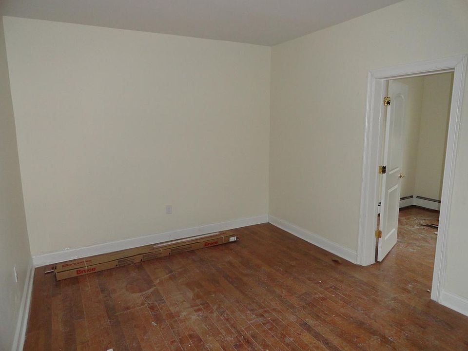 2nd image of 731 Avenue A #16AA