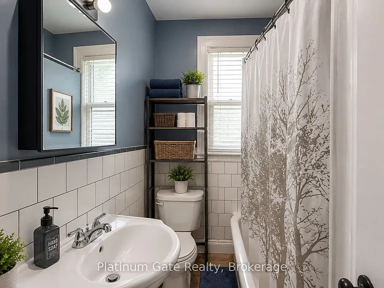 1545 Church St — Photo 9