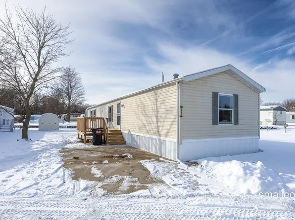 4843 Gretchen Ave NW, Comstock Park, MI 49321