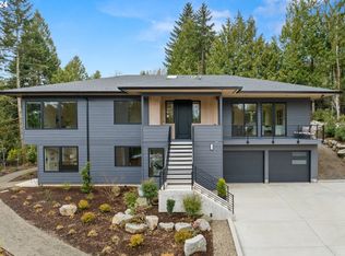 940 Capilano Ct, Lake Oswego, OR 97034