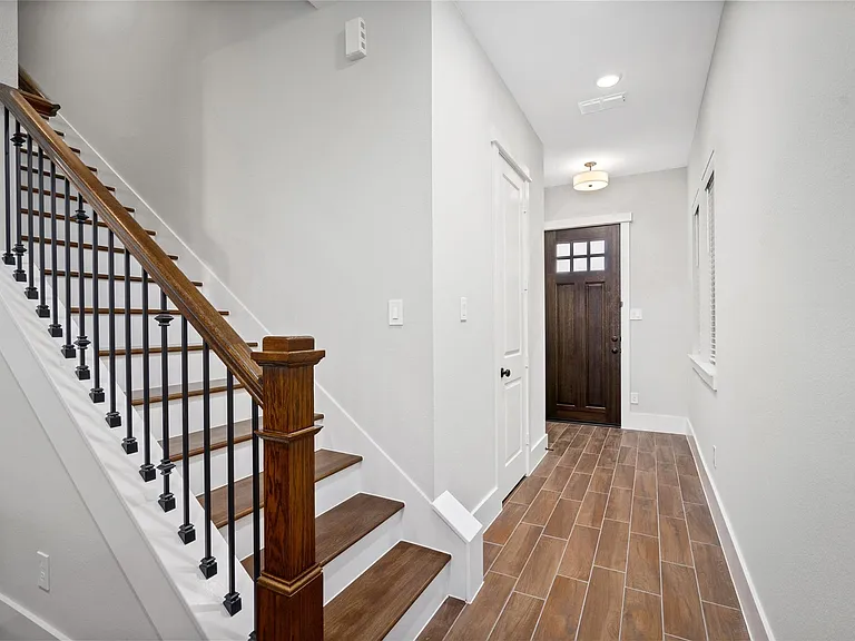 1411 Biondo Way — Photo 6