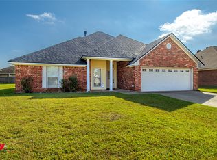 5731 Shannon Dr, Shreveport, LA 71129