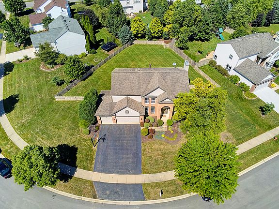 3rd image of 13053 Kensington Dr