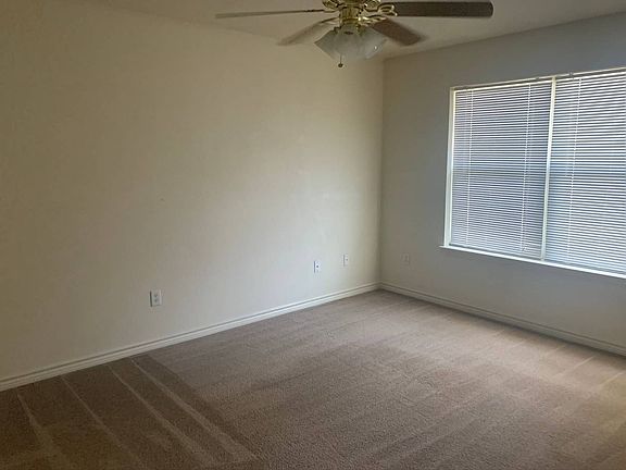 5th image of 4527 Marlboro Dr #4527