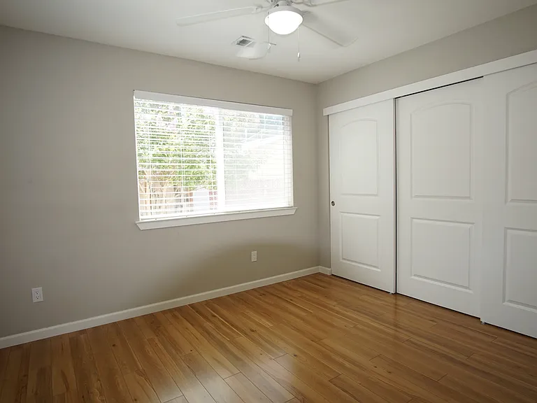 2498 Amaryl Dr — Photo 11