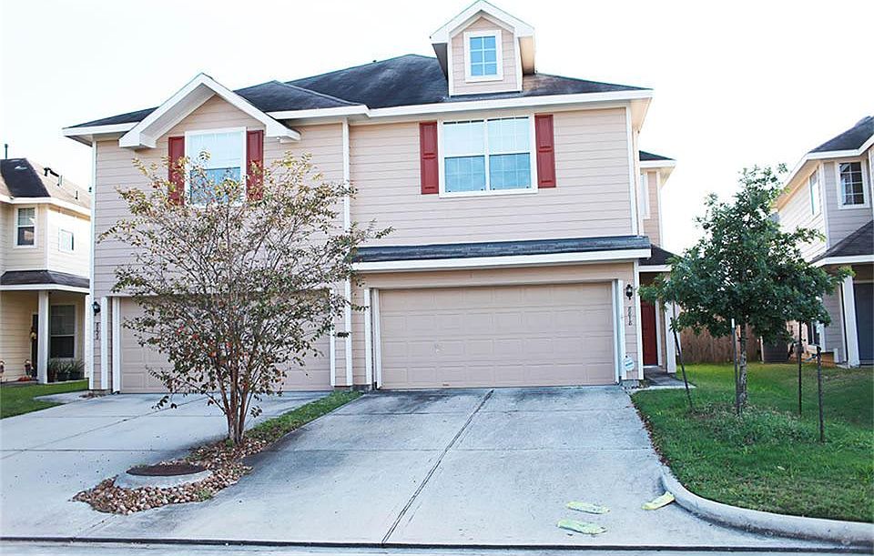 1st image of 8818 Elm Drake Ln