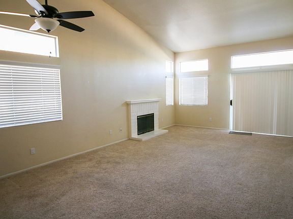 5th image of 30548 Shoreline Dr