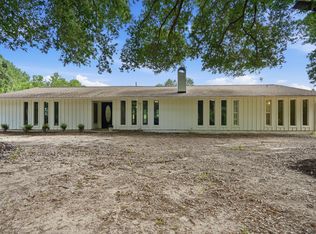 141 Sand Rd, Leesville, LA 71446