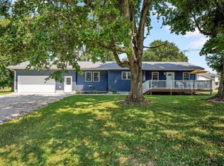 708 W Jefferson St, Orleans, IN 47452