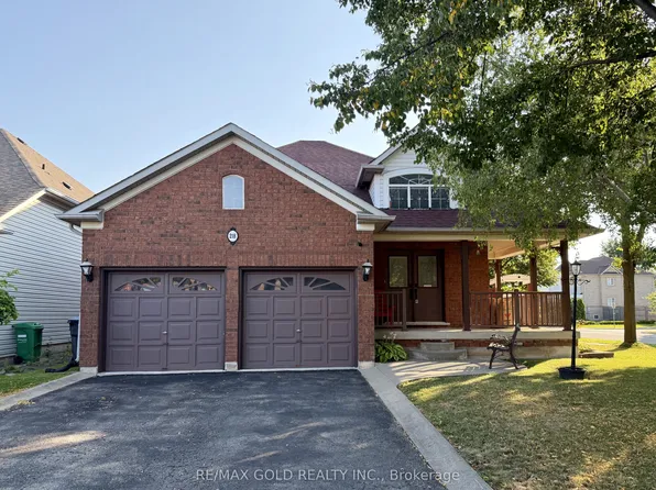218 Van Scott Dr, Brampton, ON L7A 1V9