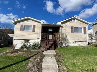 110 Donohoe St, Windber, PA 15963